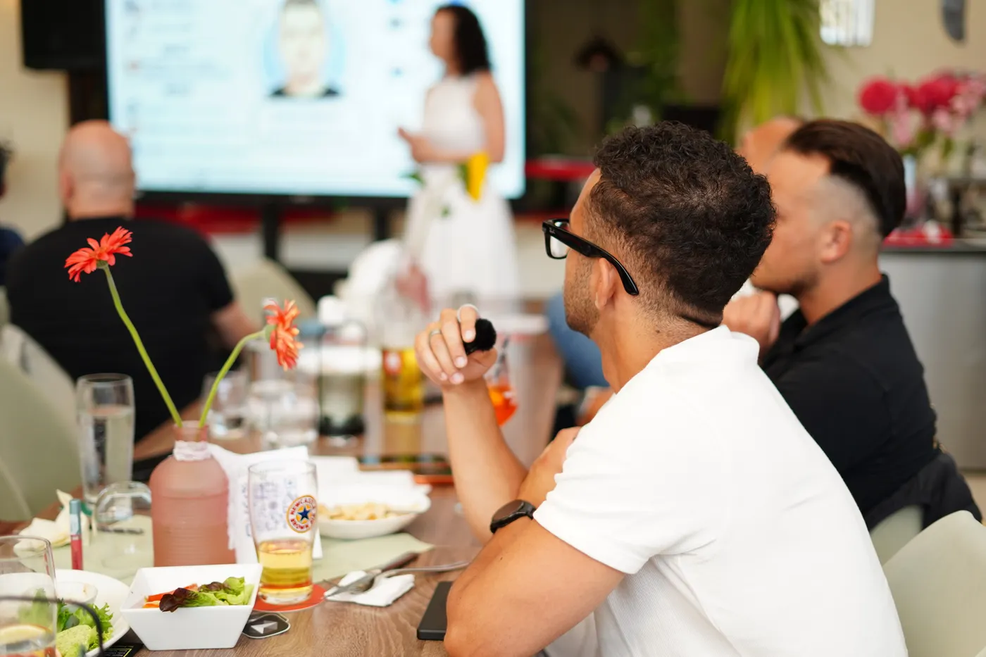 Workshop-Situation beim KI Hub in Kassel